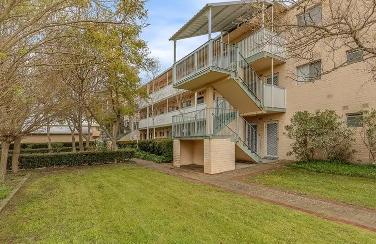 3/80 Fifth Road, Armadale WA 6112