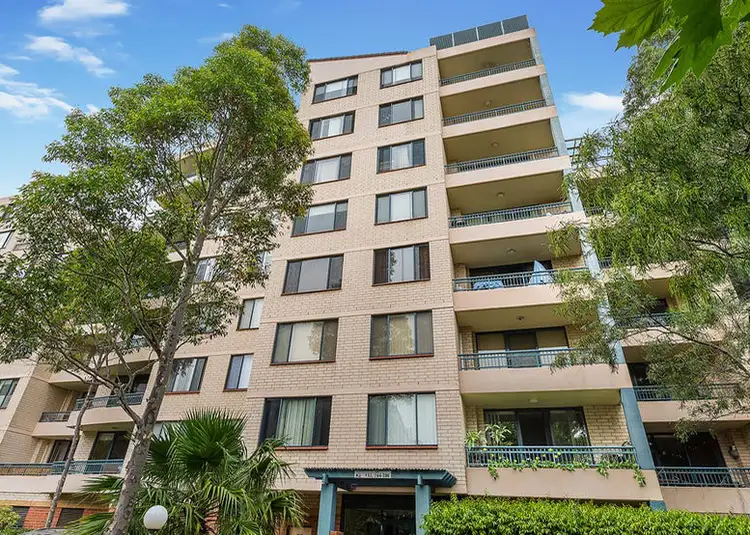 83-93 Dalmeny Avenue
