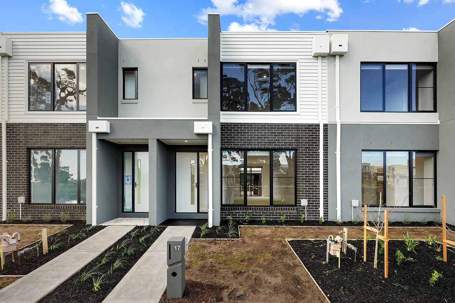 Main view of Homely townhouse listing, 17 Kawana Mews, Cranbourne VIC 3977