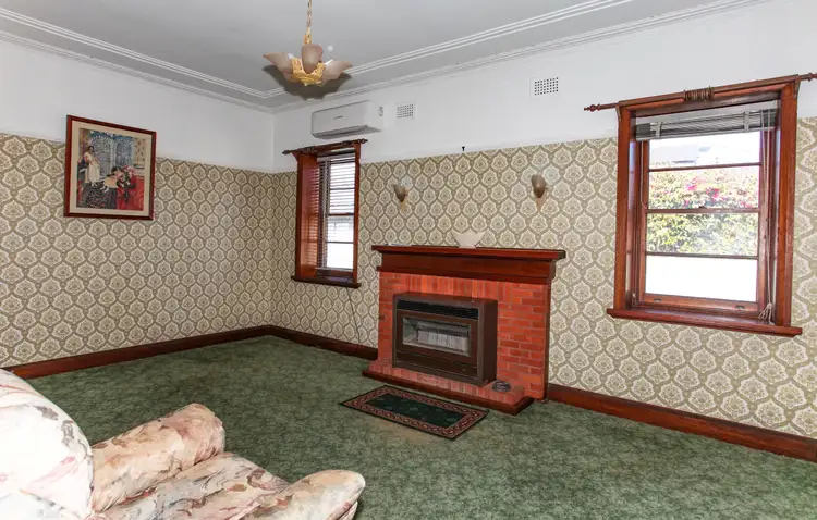 Fifth view of Homely house listing, 56 Raymond St, Wellington NSW 2820