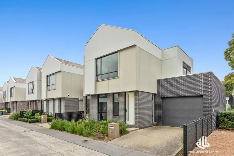 Main view of Homely townhouse listing, 67 Quarter Cct, Springvale VIC 3171