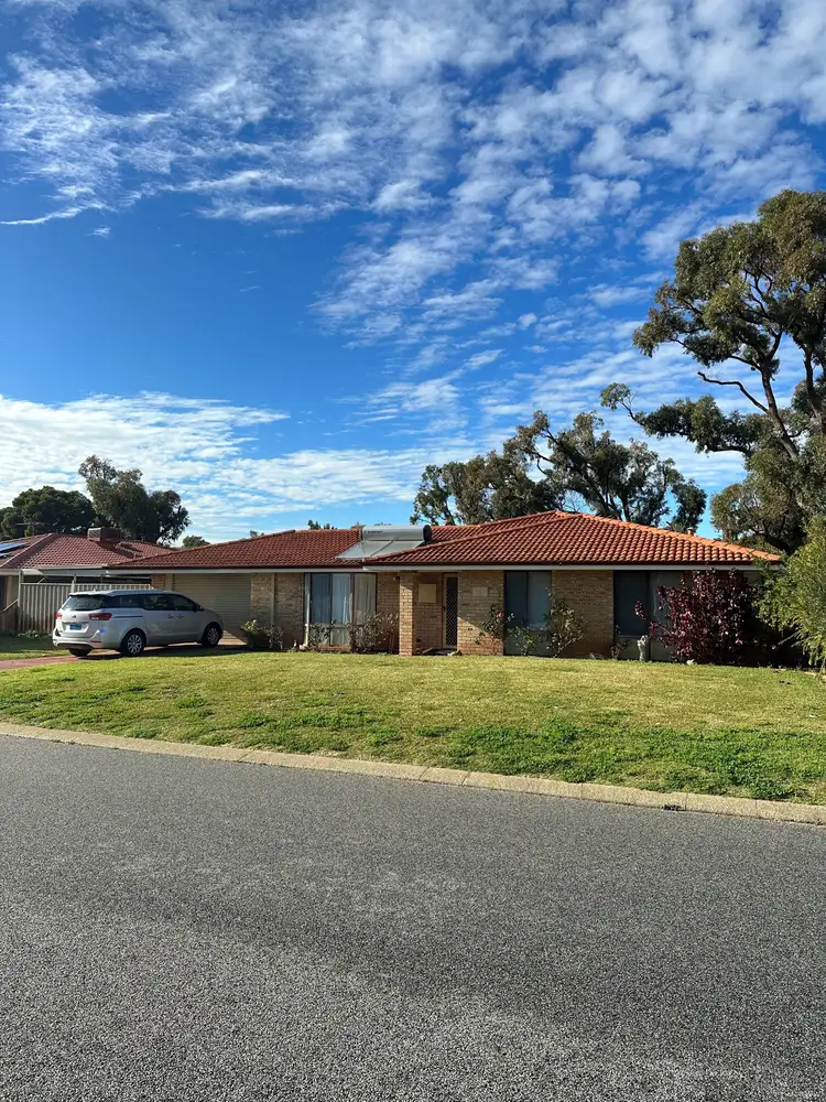12 St Lucia Close, Safety Bay WA 6169