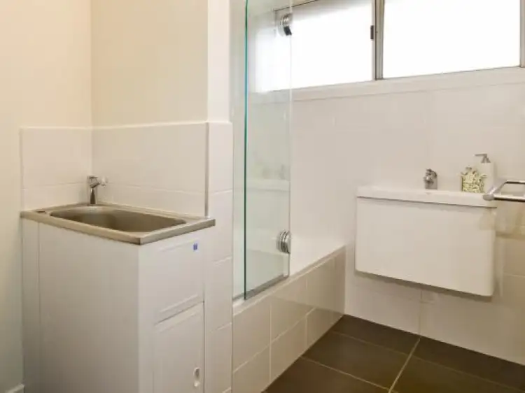 Fifth view of Homely unit listing, 15/111 Barkly St, Mordialloc VIC 3195