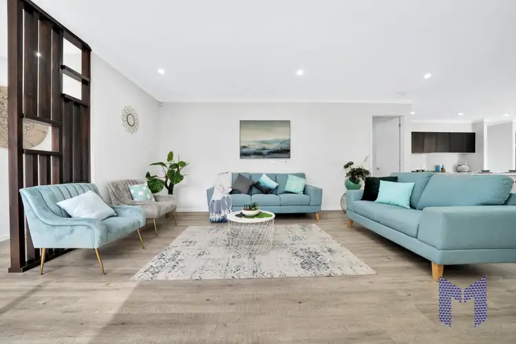 35 Edson Rd, Mickleham VIC 3064