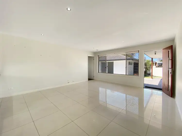 Third view of Homely house listing, 7 Holland Ct, Broadbeach Waters QLD 4218