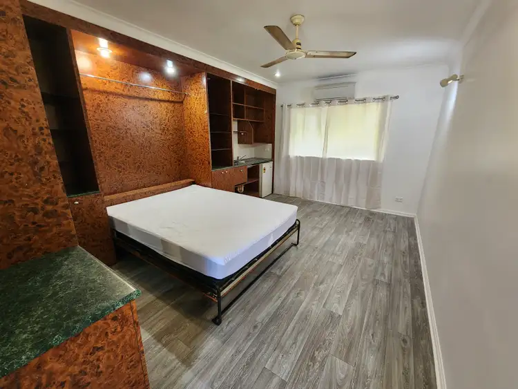 Main view of Homely unit listing, 11/4 Chester Court, Manunda QLD 4870