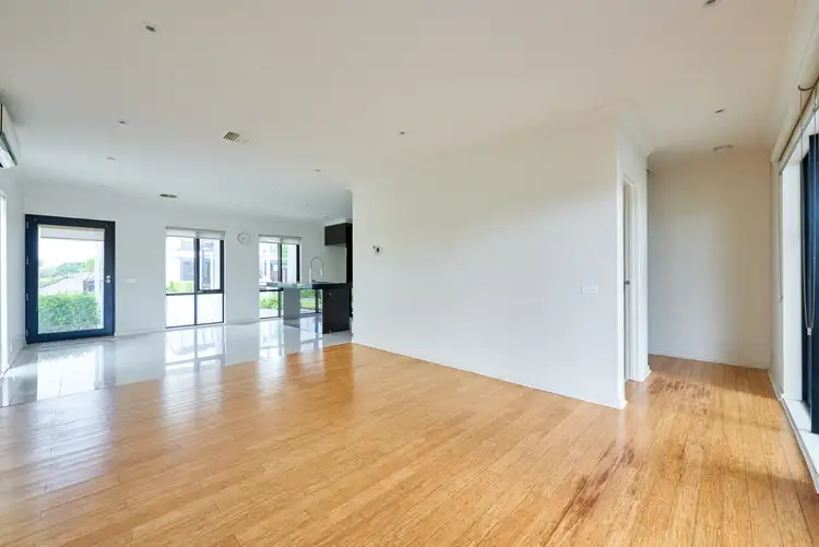 35 Orana Way
