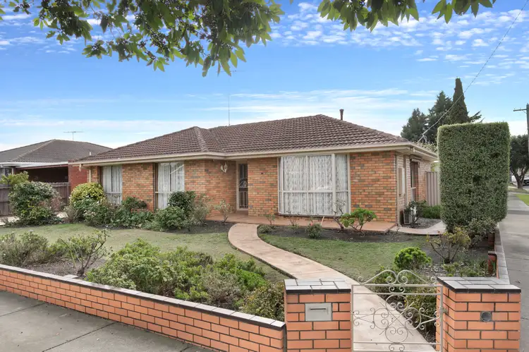 68 Roslyn Rd, Belmont VIC 3216