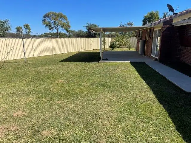 Second view of Homely house listing, 25 Geoffrey Ct, Rasmussen QLD 4815