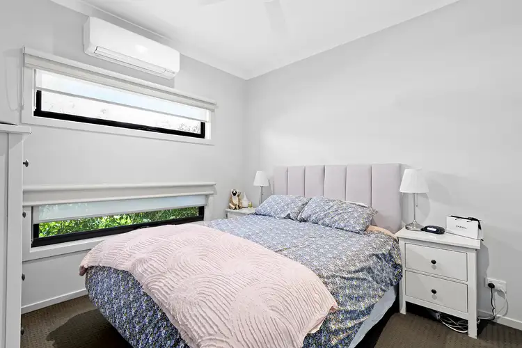 Fifth view of Homely house listing, 10 Grandvue Blvd, Pakenham VIC 3810