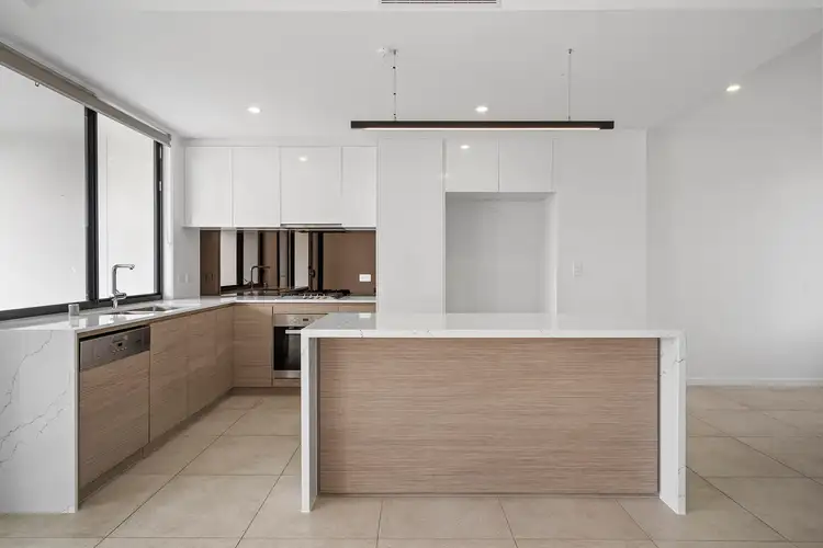 Second view of Homely townhouse listing, 32 Park Cove Bvd, Hope Island QLD 4212