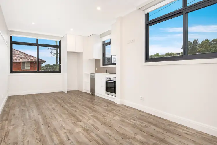 Main view of Homely studio listing, 6/2b Francis Street, Dee Why NSW 2099