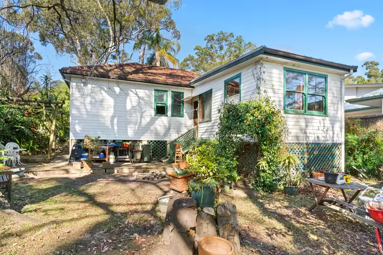 85 Johnston Crescent