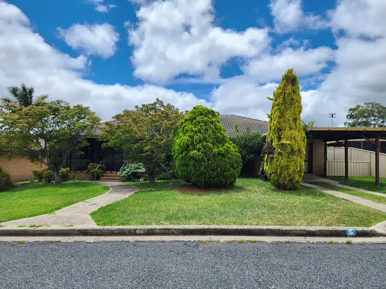 5 Smith St, Stanthorpe QLD 4380