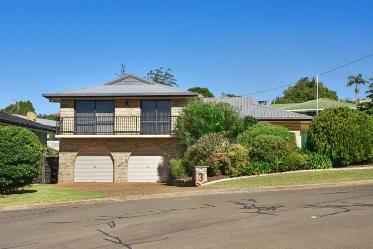 3 Cooloola Dr