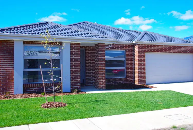 Main view of Homely house listing, 32 Galway Drive, Alfredton VIC 3350