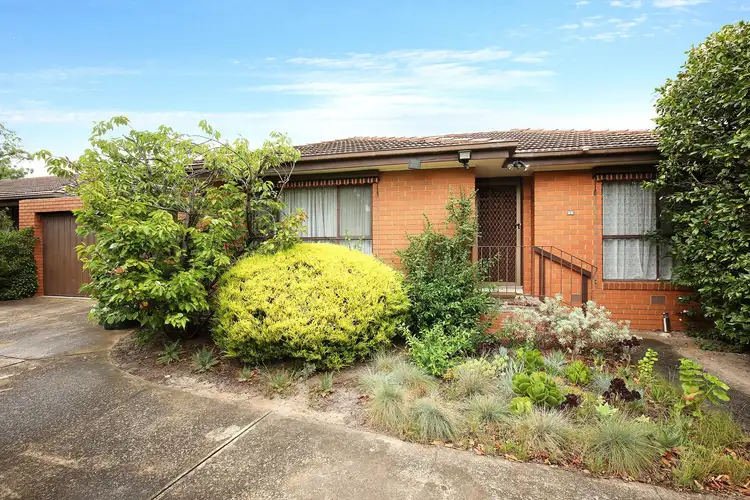 13 Mount Pleasant Rd