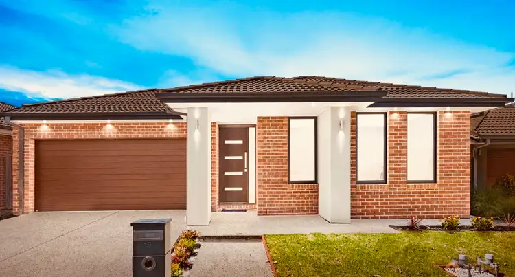 19 Belleview Cres, Beveridge VIC 3753