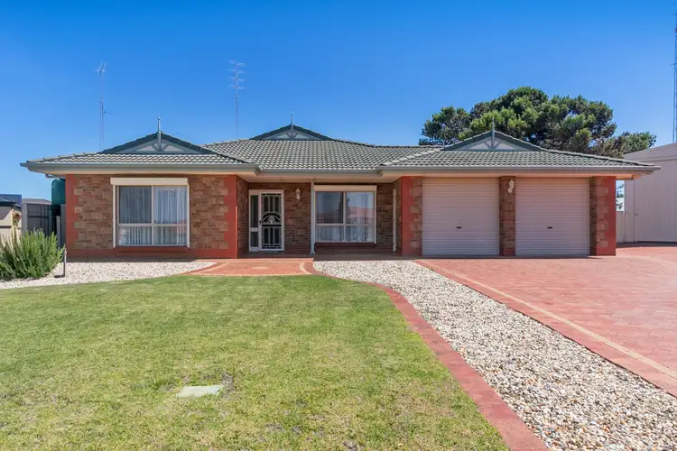 Second view of Homely house listing, 4 Finlay Ct, Moonta Bay SA 5558