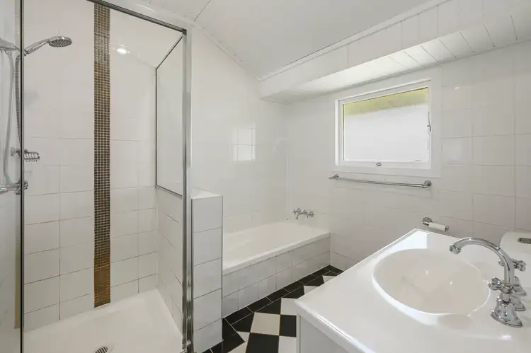 Sixth view of Homely house listing, 5 Charles St, Newtown QLD 4350