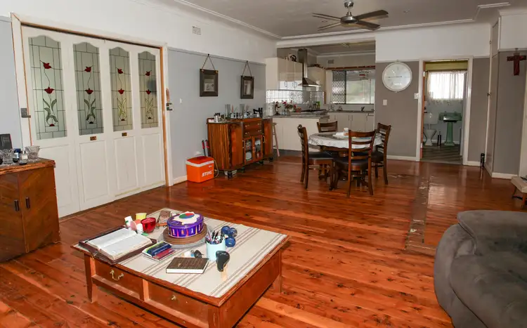 Sixth view of Homely house listing, 1 Reid St, Wellington NSW 2820