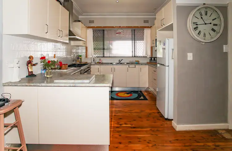 Seventh view of Homely house listing, 1 Reid St, Wellington NSW 2820