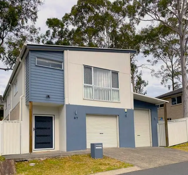 Second view of Homely house listing, 3/7 Plantation Pl, Mackenzie QLD 4156