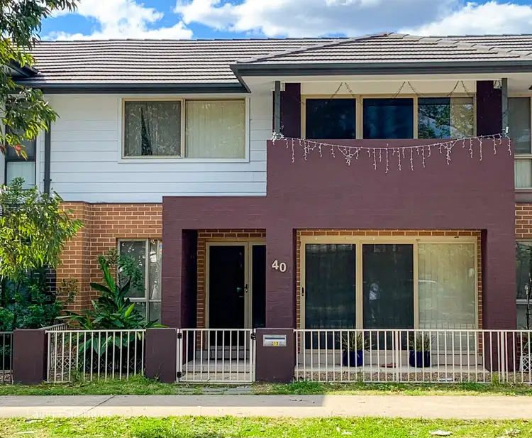 40 Hollows Parade, Ropes Crossing NSW 2760