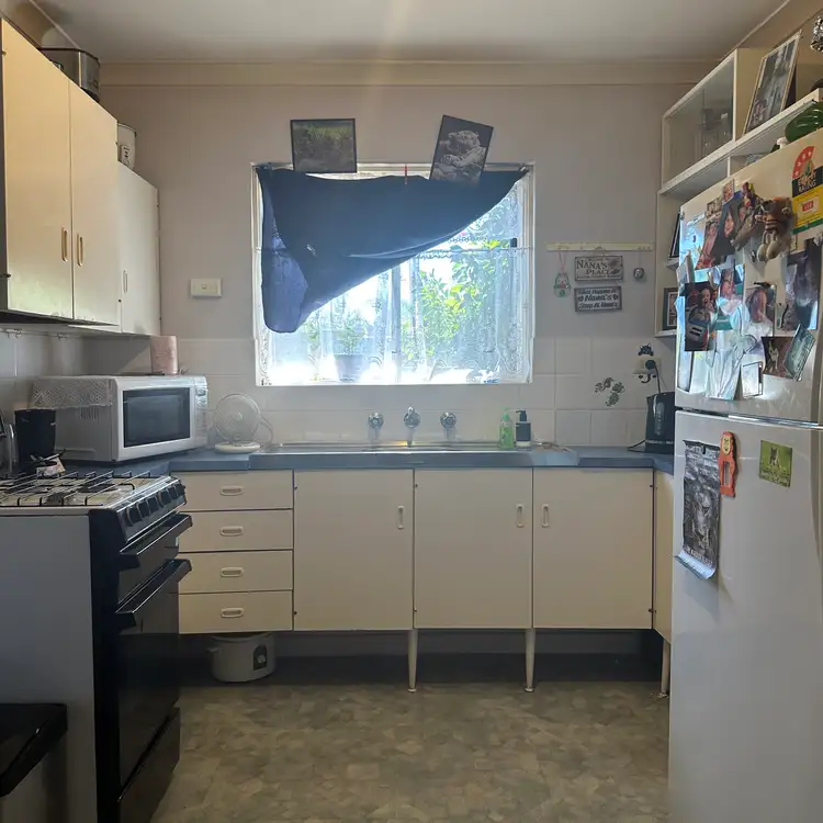 Fourth view of Homely house listing, 16 O'sullivan Drive, Camillo WA 6111