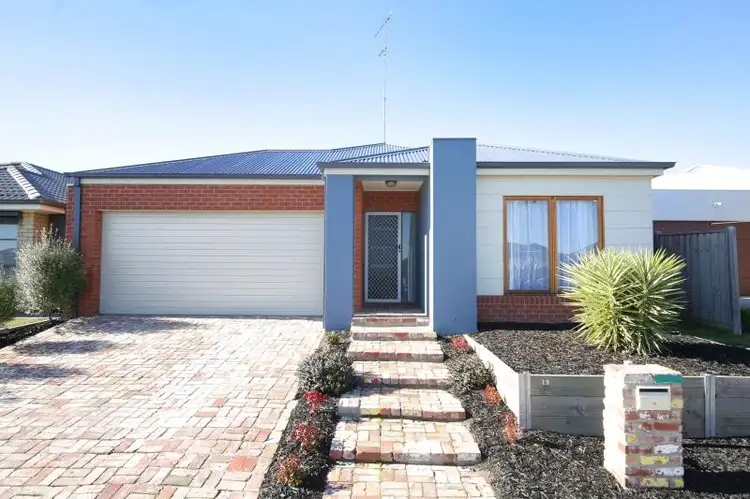 13 Barney Grove, Leopold VIC 3224