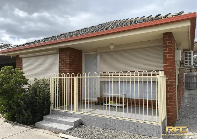 1/84 Conrad St, St Albans VIC 3021