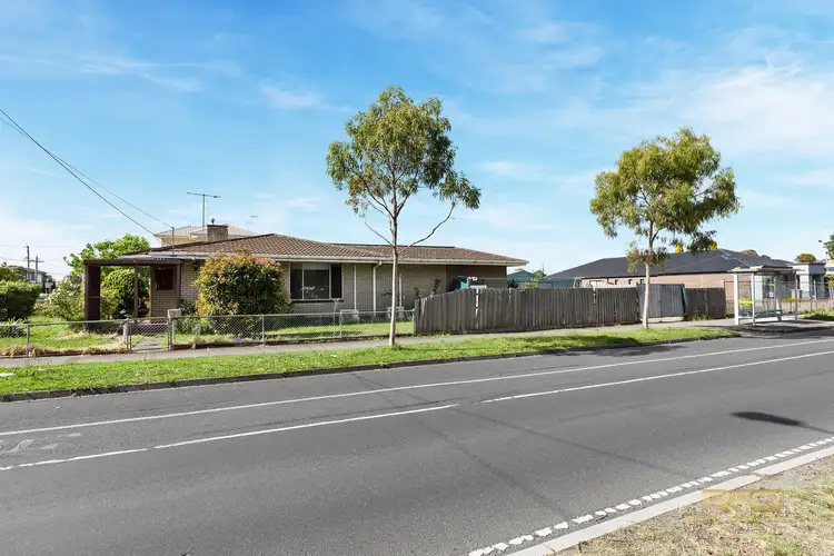 2 Vine St, Braybrook VIC 3019