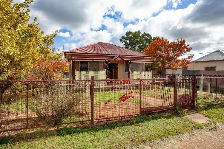 107 Pierce St, Wellington NSW 2820