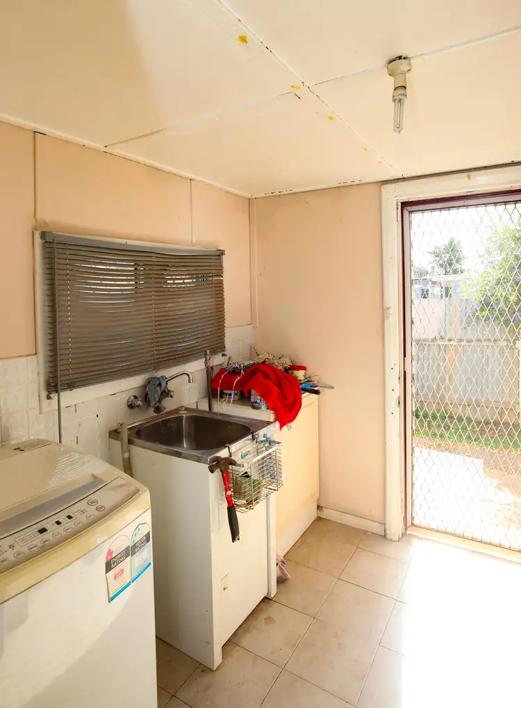 Seventh view of Homely house listing, 107 Pierce St, Wellington NSW 2820