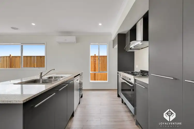 Fourth view of Homely house listing, 5 Reefton St, Mambourin VIC 3024