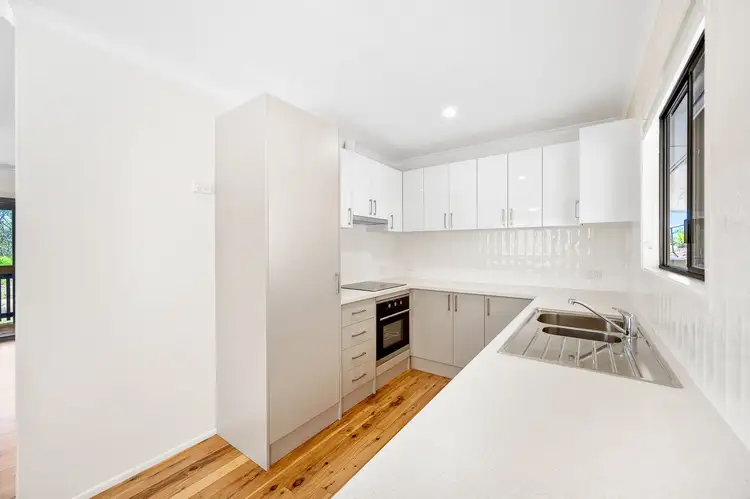 Seventh view of Homely house listing, 114 Dalrymple Dr, Toolooa QLD 4680