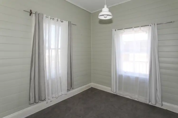 Seventh view of Homely house listing, 8 Clive St, Wellington NSW 2820