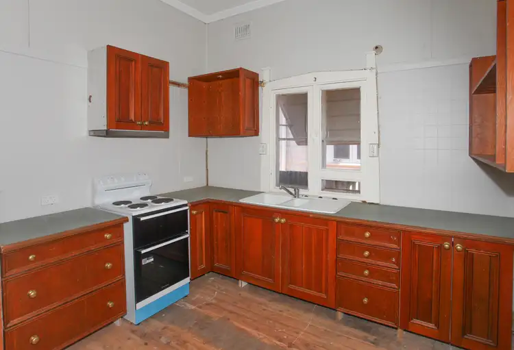 Fifth view of Homely house listing, 42 Maxwell St, Wellington NSW 2820