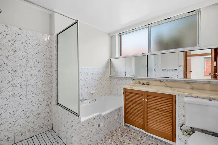 Fourth view of Homely apartment listing, 4/39 Oaks Avenue, Dee Why NSW 2099