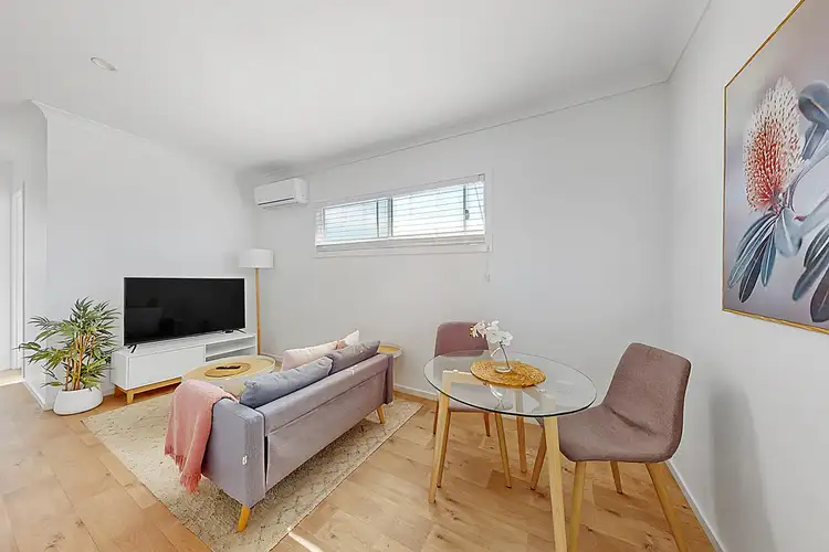 Second view of Homely apartment listing, 3/52 Paramount Terrace, Seven Hills QLD 4170