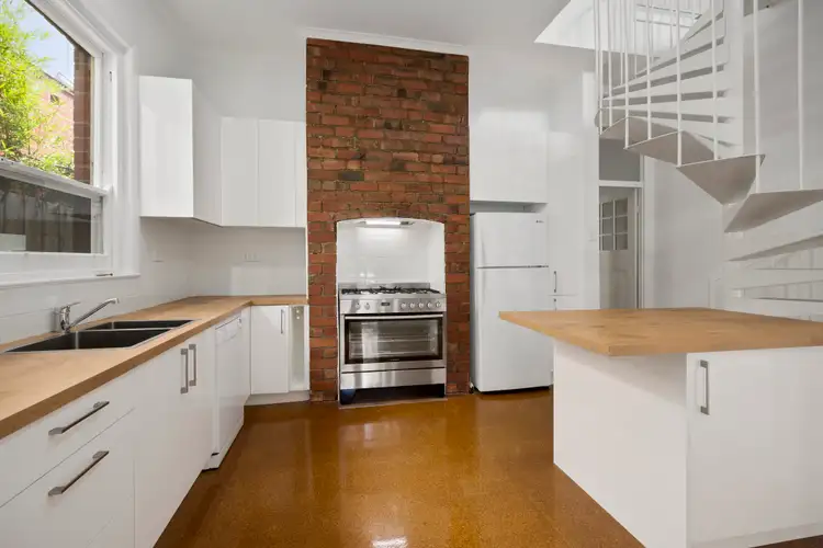 38 Clarence St, Malvern East VIC 3145