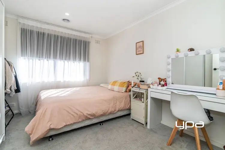 Third view of Homely house listing, 28 Lindsay Ave, Sunbury VIC 3429