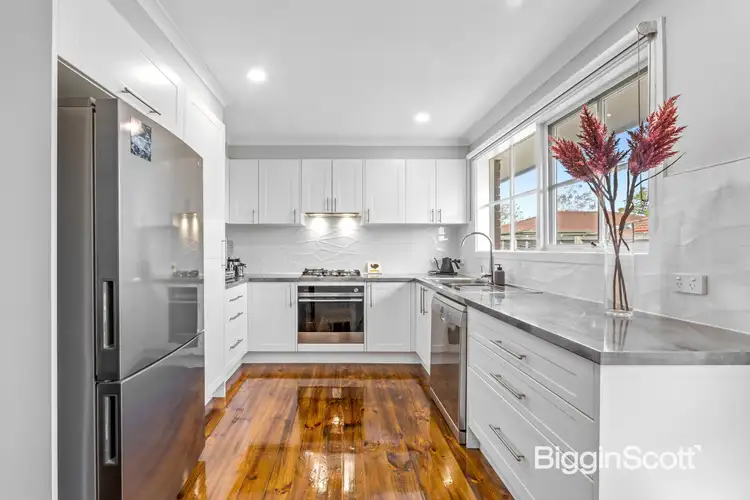 Fifth view of Homely unit listing, 2/10 Alexandra Rd, Ringwood East VIC 3135
