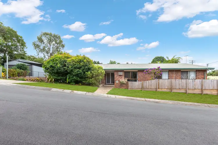 2 Grenoble Street, Petrie QLD 4502