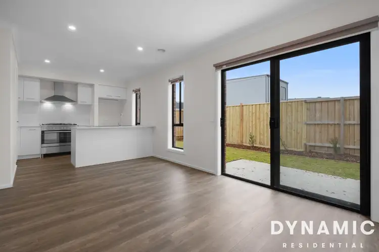 27 Fritelli Cct, Wyndham Vale VIC 3024