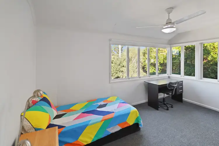 19 Marmion Parade, Taringa QLD 4068
