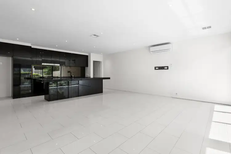 28 Bombala St, Springvale VIC 3171