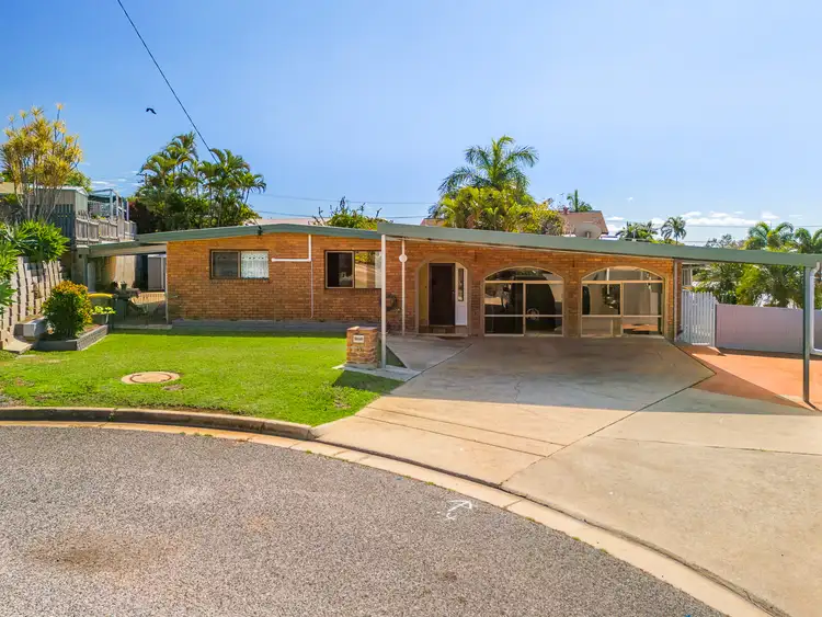 Second view of Homely house listing, 3 Lavinia Ct, Clinton QLD 4680
