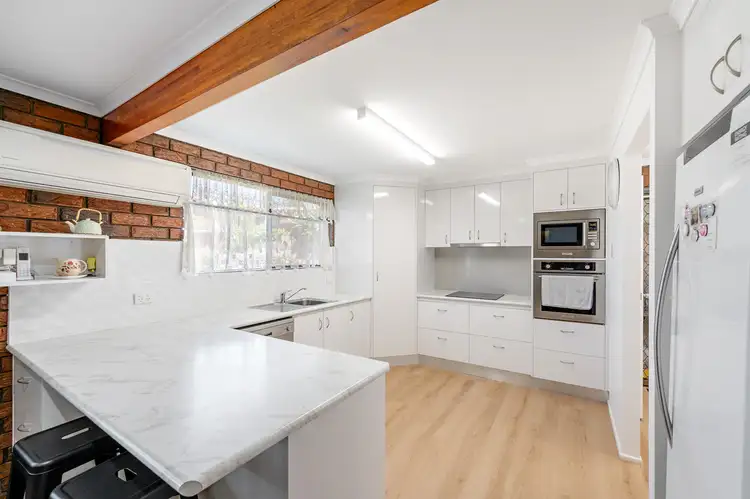 Third view of Homely house listing, 3 Lavinia Ct, Clinton QLD 4680