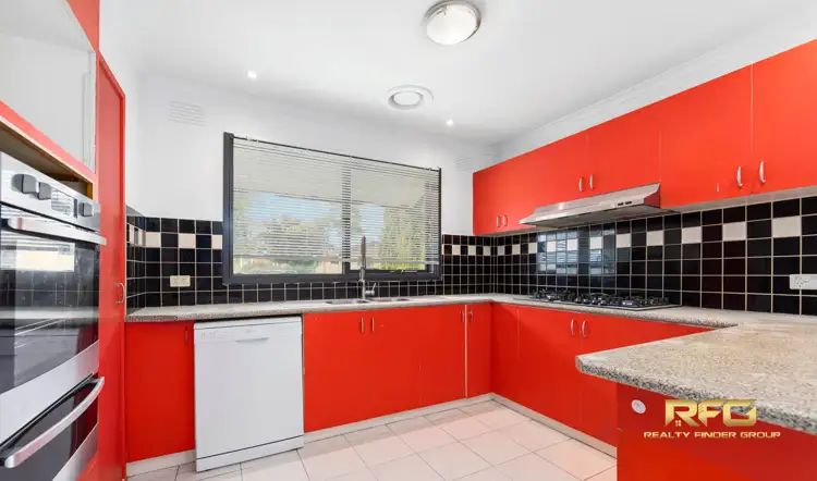 Third view of Homely house listing, 3 Meadowbank Ct, Kings Park VIC 3021